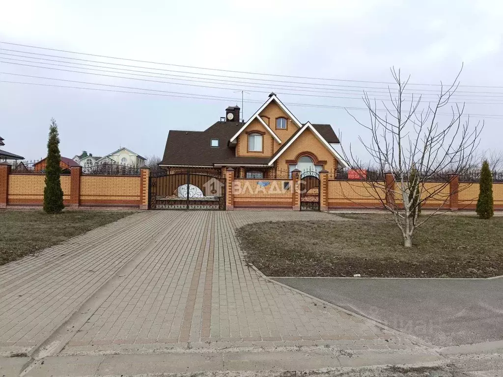 Дом в Белгородская область, Белгородский район, Тавровское с/пос, с. ... - Фото 0