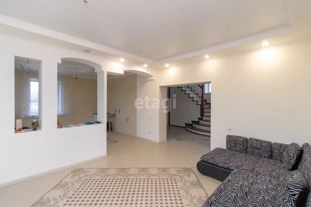 Дом в Тюменская область, Тюменский муниципальный округ, Приозерное СПК ... - Фото 1