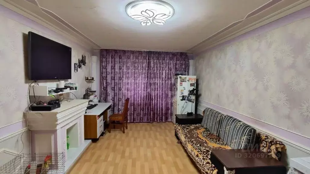 3-к кв. Вологодская область, Череповец Ленинградская ул., 50 (70.0 м) - Фото 1