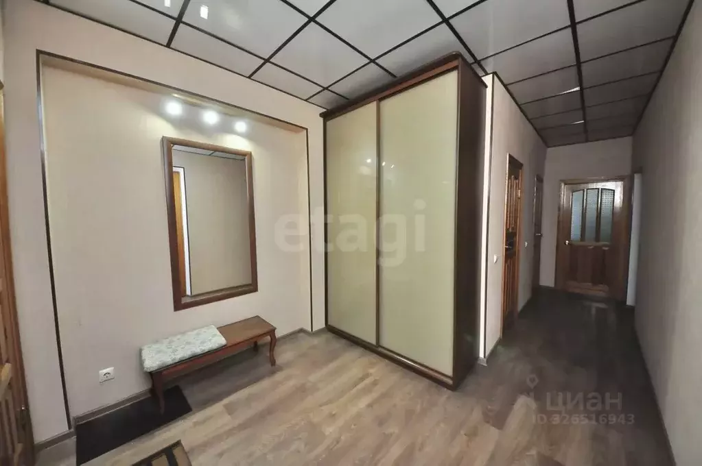 2-к кв. Башкортостан, Салават Первомайская ул., 5 (60.0 м) - Фото 1