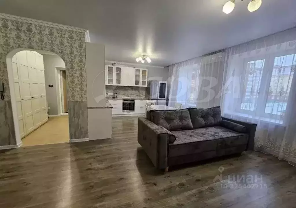 3-к кв. Тюменская область, Тюмень ул. Николая Федорова, 22 (115.8 м) - Фото 2