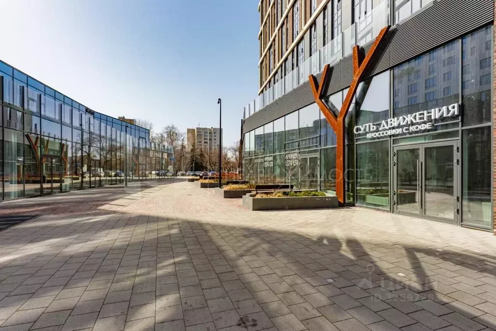 2-к кв. Тюменская область, Тюмень ул. Николая Машарова, 8 (73.74 м) - Фото 1