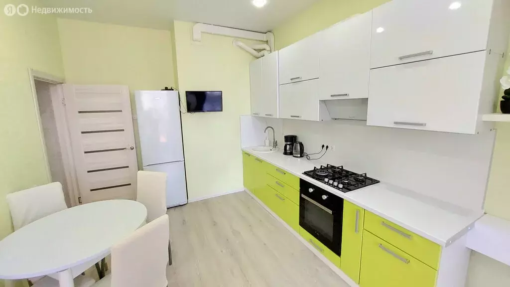 2-комнатная квартира: Геленджик, Крымская улица, 22к21 (75.4 м) - Фото 1