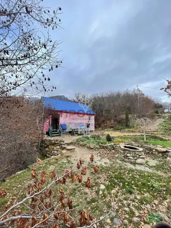 Участок в Крым, Алушта муниципальный округ, с. Лучистое ул. Шоссейная, ... - Фото 2