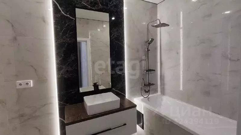 Дом в Ставропольский край, Михайловск Шпаковский район, ул. Вадима ... - Фото 0