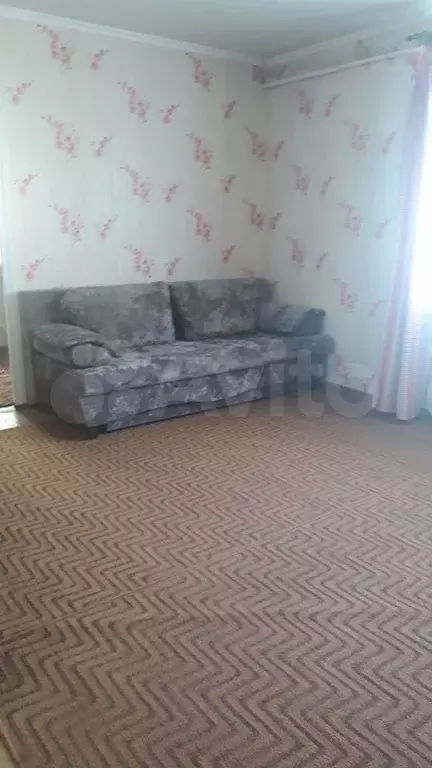3-к. квартира, 60 м, 1/2 эт. - Фото 0