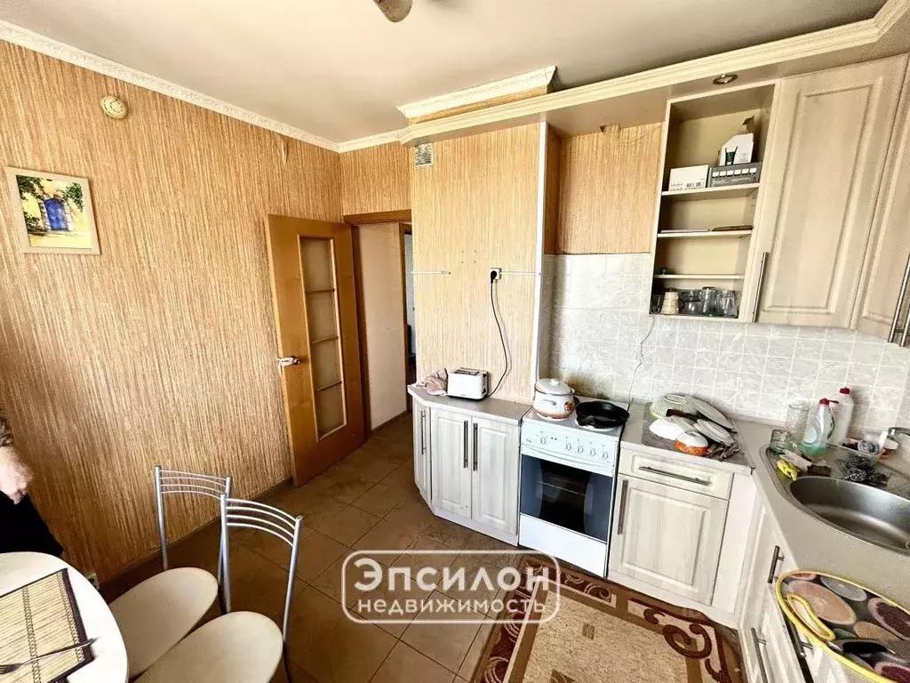 1-к кв. Курская область, Курск просп. Победы, 22 (37.4 м) - Фото 1