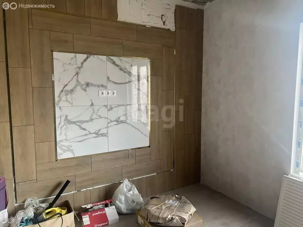 Дом в Кабардинка, Революционная улица (216 м) - Фото 0