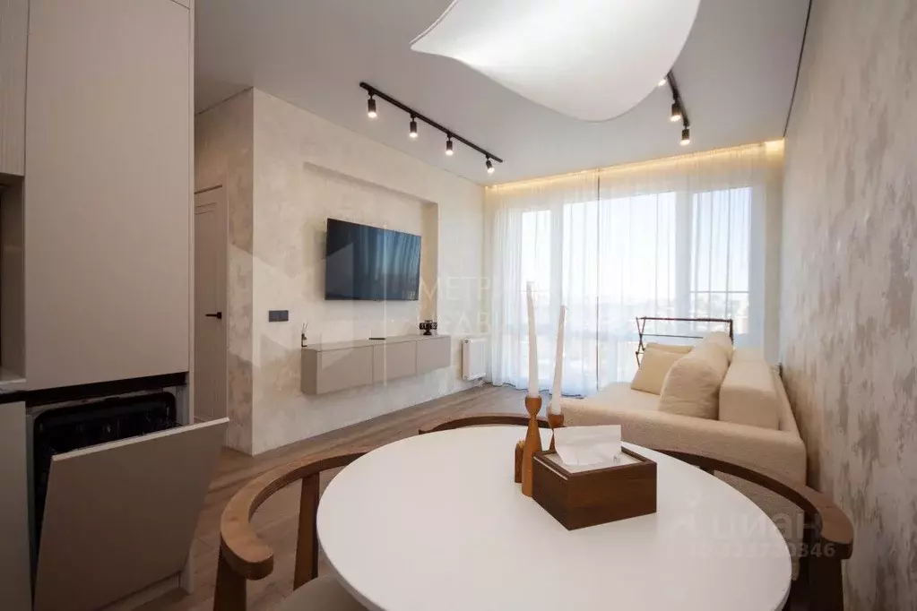 1-к кв. Тюменская область, Тюмень ул. Газовиков, 38к2 (37.6 м) - Фото 1