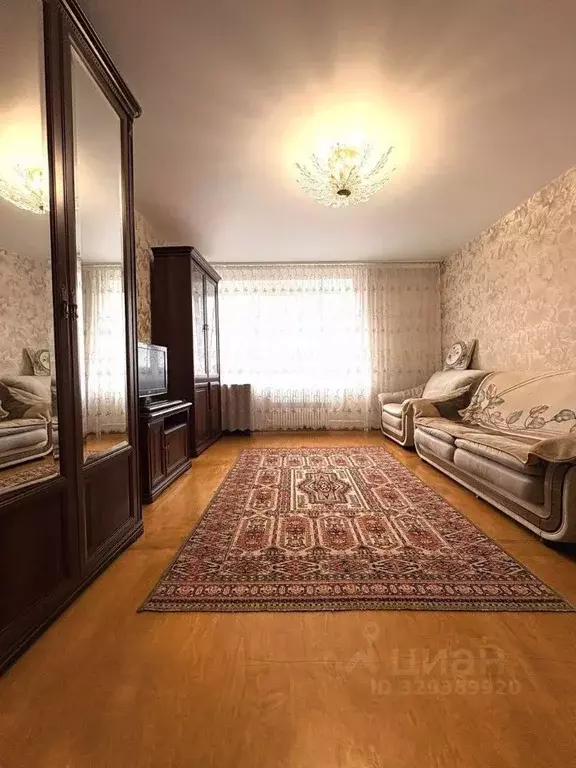 3-к кв. Московская область, Подольск Климовск мкр, ул. Школьная, 31 ... - Фото 0