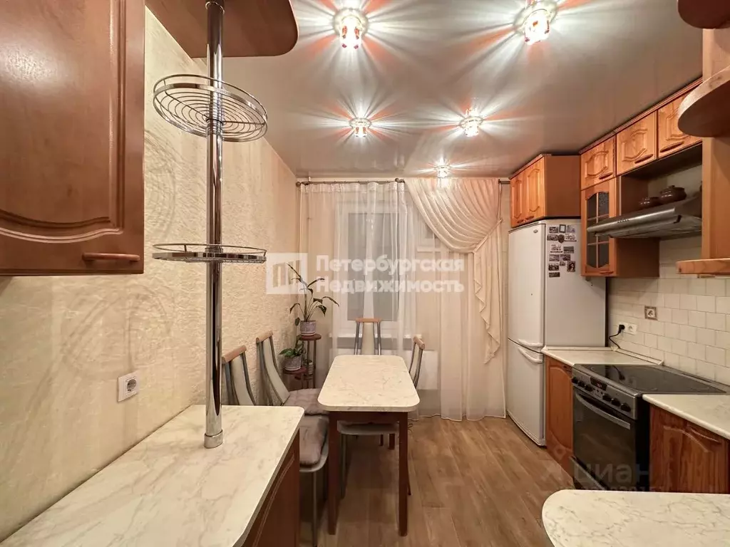 1-к кв. Санкт-Петербург, Санкт-Петербург, Петергоф дор. Бобыльская, 61 ... - Фото 1