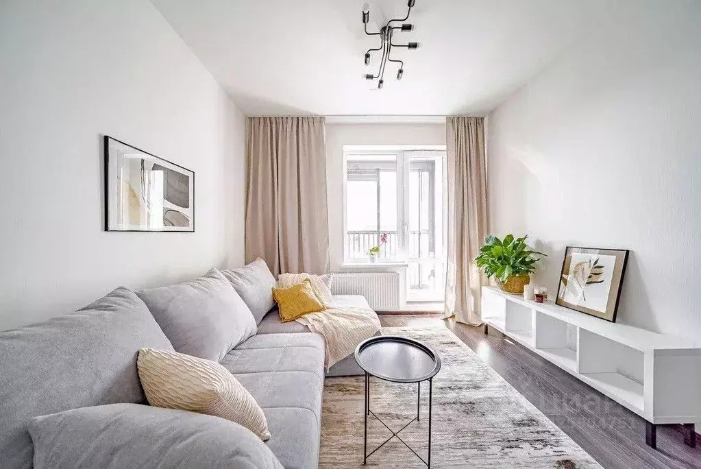 Студия Санкт-Петербург Светлановский просп., 8 (24.0 м) - Фото 0