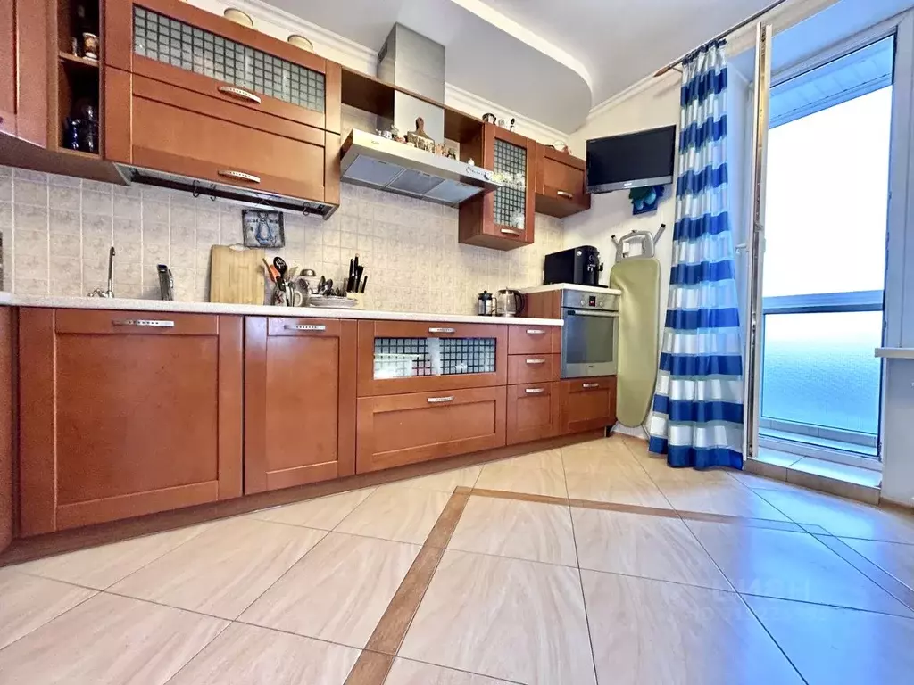 2-к кв. Санкт-Петербург Северный просп., 18/1 (74.8 м) - Фото 0