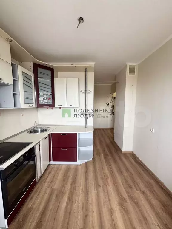 1-к. квартира, 40,6 м, 6/9 эт. - Фото 0