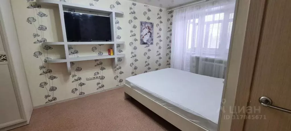 1-к кв. Тюменская область, Тюмень Харьковская ул., 74 (35.0 м) - Фото 1