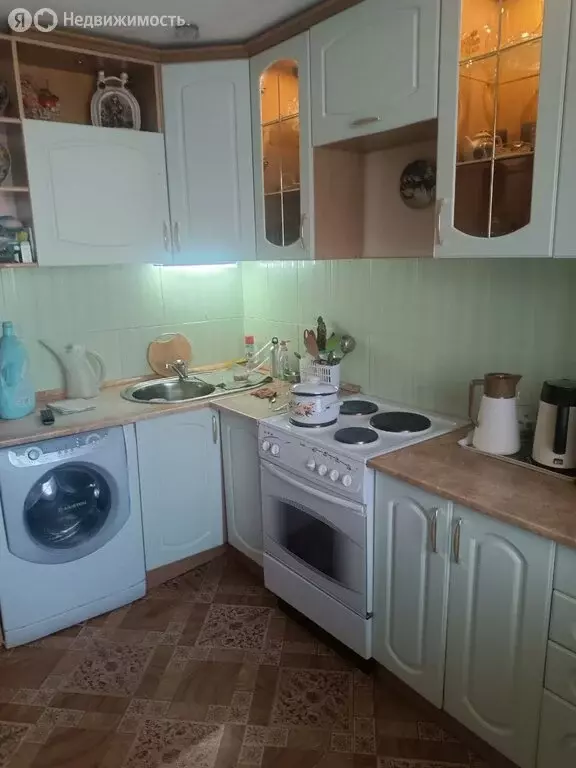 3-комнатная квартира: Усть-Илимск, проспект Дружбы Народов, 62 (63.1 ... - Фото 1