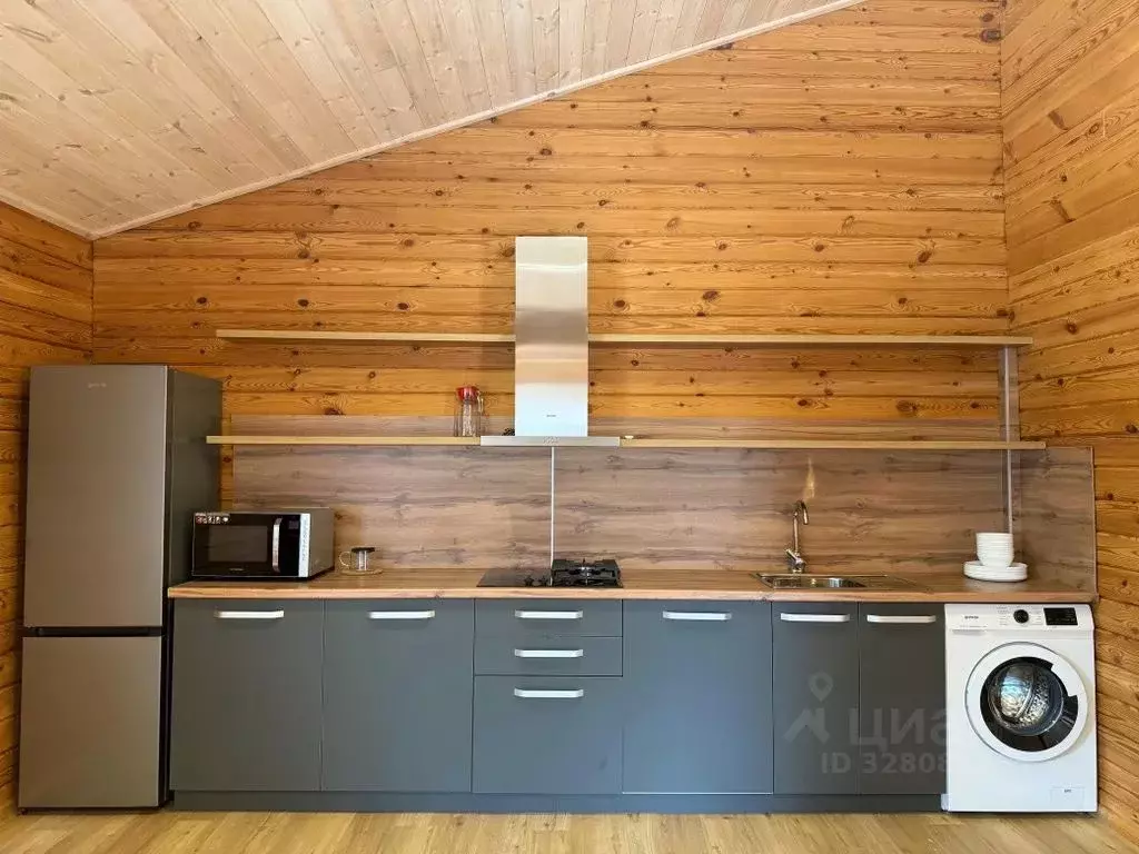 Дом в Крым, Бахчисарайский район, Голубинское с/пос, с. Аромат ул. ... - Фото 2