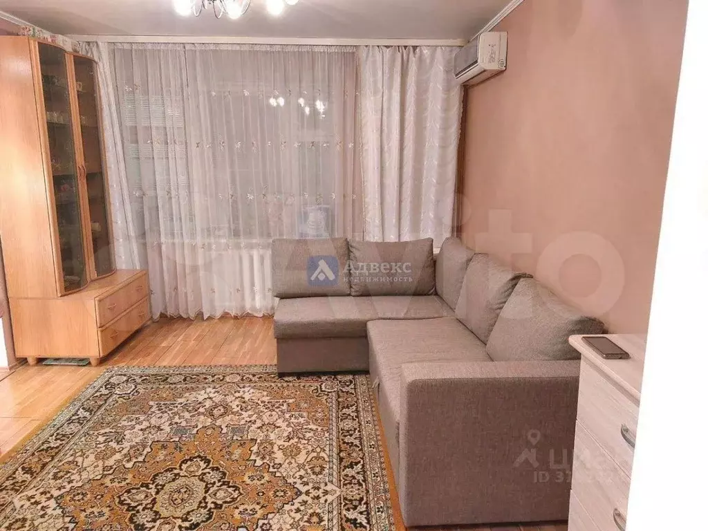 2-к кв. Тюменская область, Тюмень Северная ул., 3 (54.0 м) - Фото 0