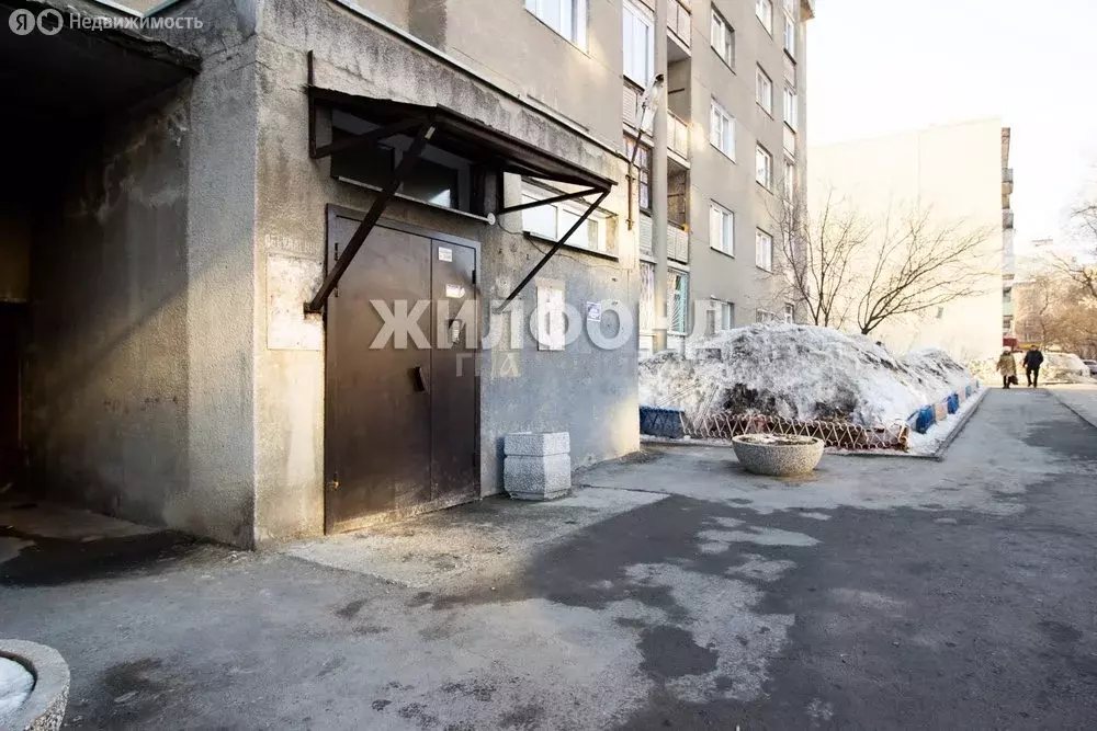 2-комнатная квартира: Новосибирск, улица Крылова, 64А (44.3 м) - Фото 1