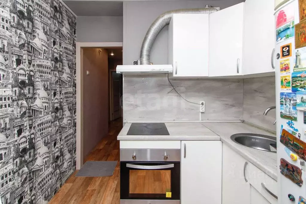 2-к кв. Тюменская область, Тюмень ул. Клары Цеткин, 7 (49.3 м) - Фото 1