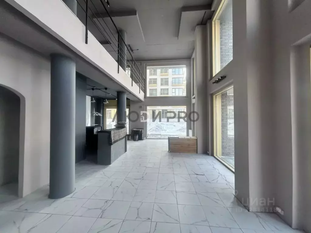 Помещение свободного назначения в Алтайский край, Барнаул ул. Сергея ... - Фото 1