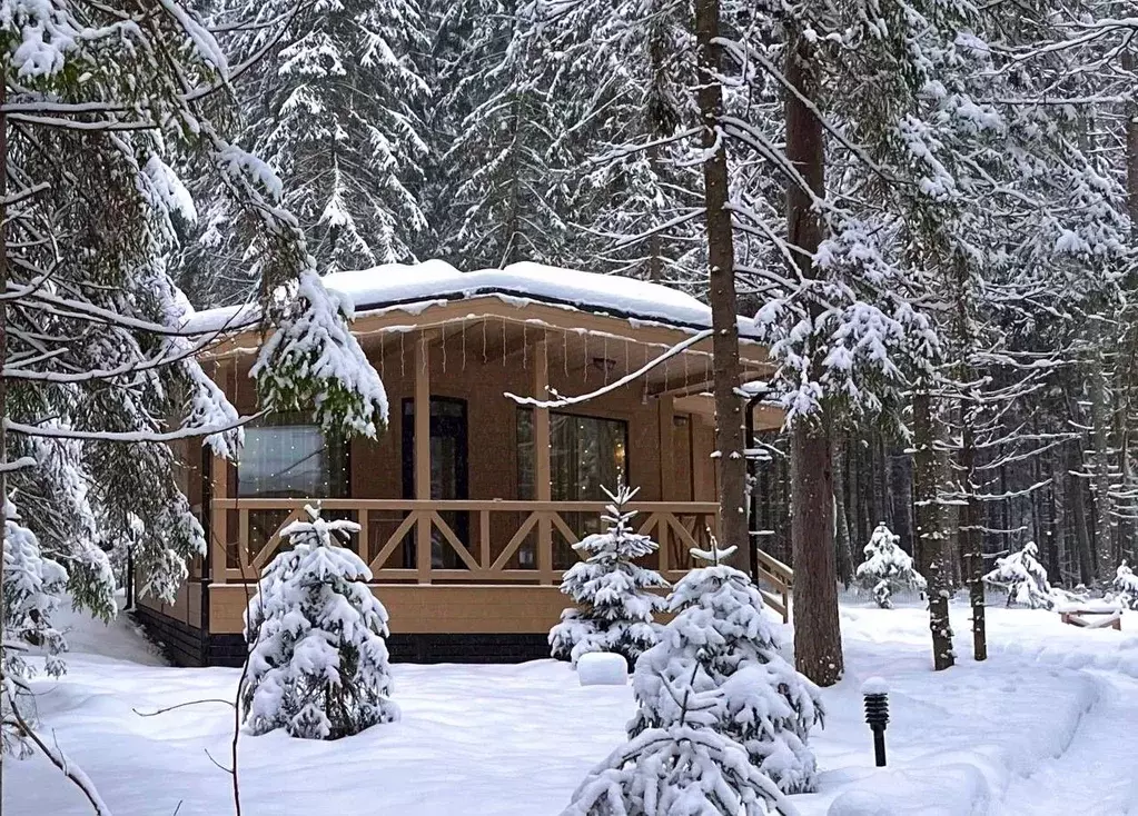 Дом в Тверская область, Селижаровский муниципальный округ, Турбаза ... - Фото 1