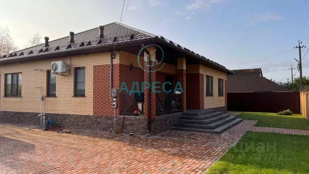 Дом в Белгородская область, Поселок Чернянка городское поселение, ... - Фото 1