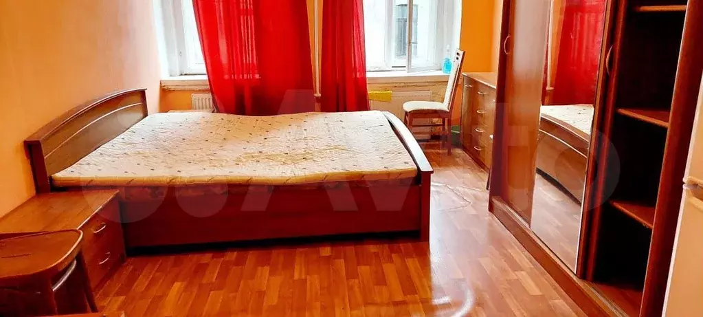Комната 16 м в 5-к., 5/5 эт. - Фото 1