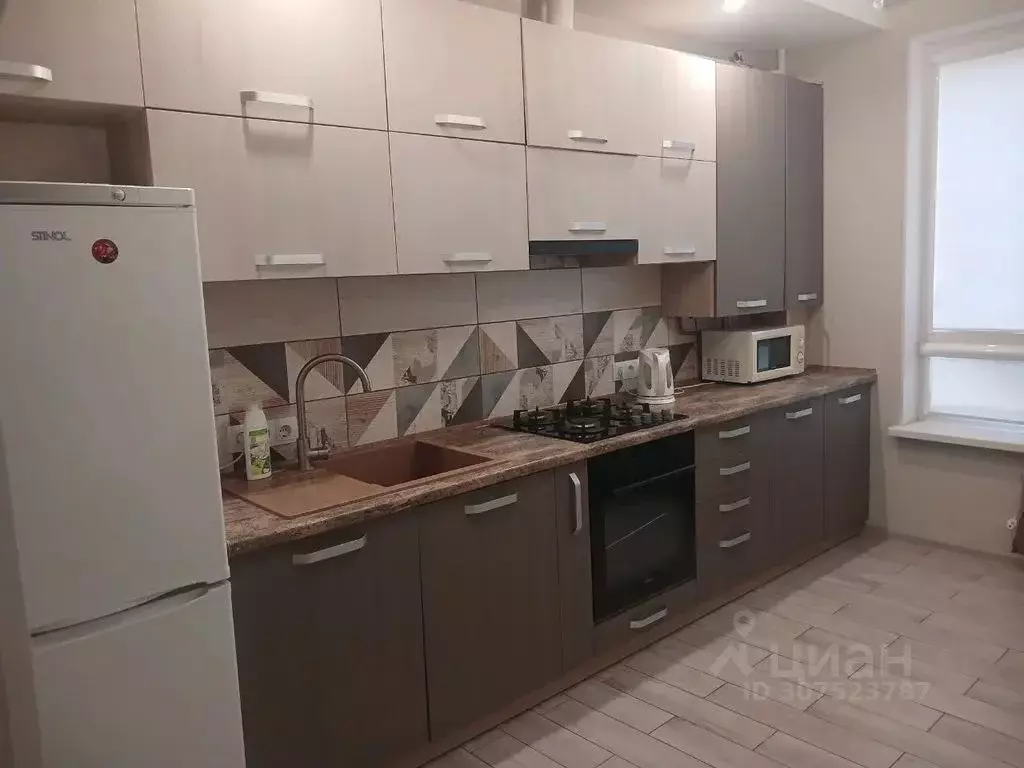 1-к кв. Крым, Симферополь ул. Трубаченко, 14Б (50.0 м) - Фото 2