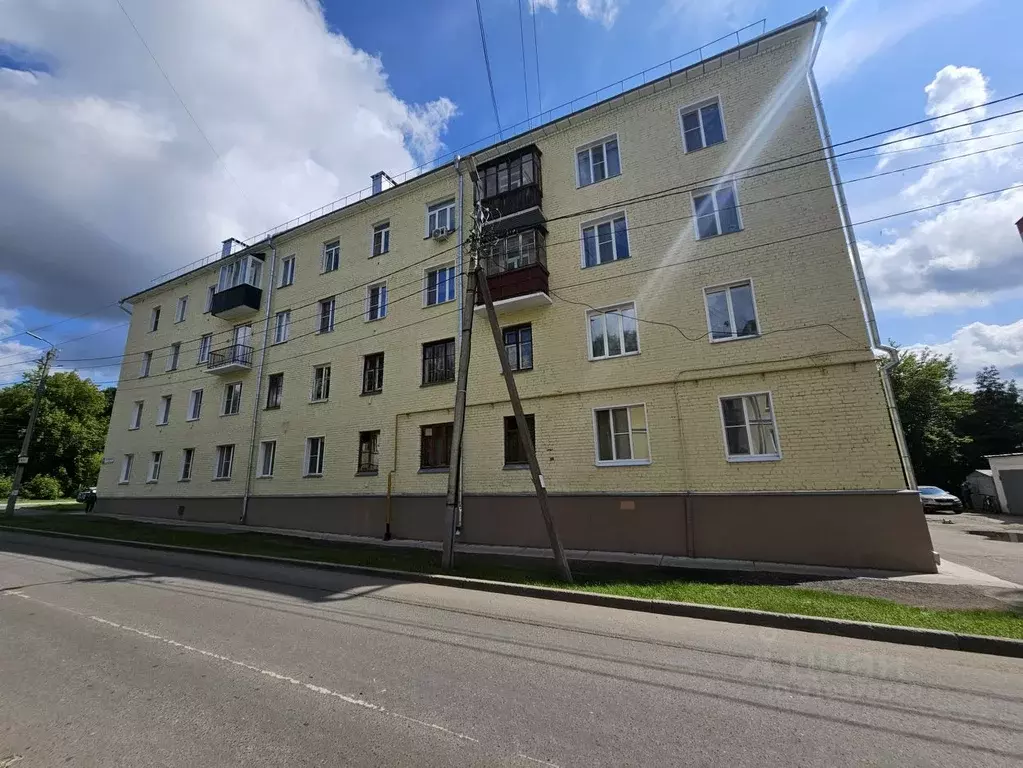 2-к кв. Кировская область, Киров ул. Казанская, 78 (59.3 м) - Фото 0