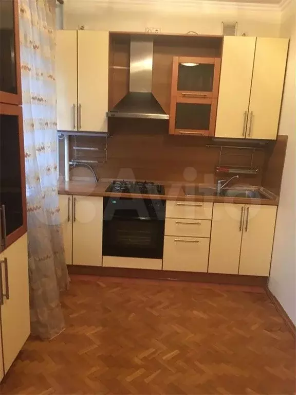 2-к. квартира, 56 м, 2/9 эт. - Фото 0