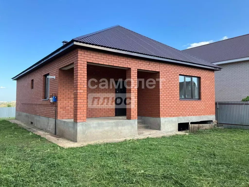 Дом в Оренбургская область, Оренбургский район, пос. Ленина ул. ... - Фото 1