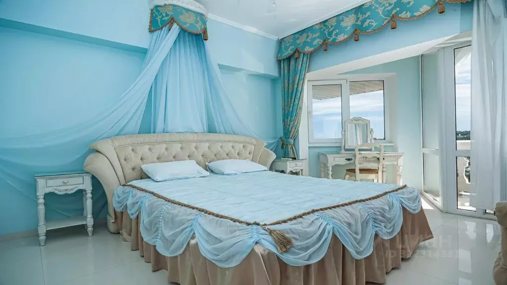 Комната Крым, Алушта ул. Партизанская, 12 (39.0 м) - Фото 1