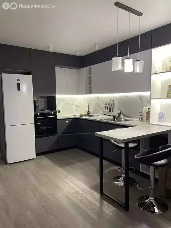 2-комнатная квартира: Тюмень, улица Павла Никольского, 4 (70.5 м) - Фото 2