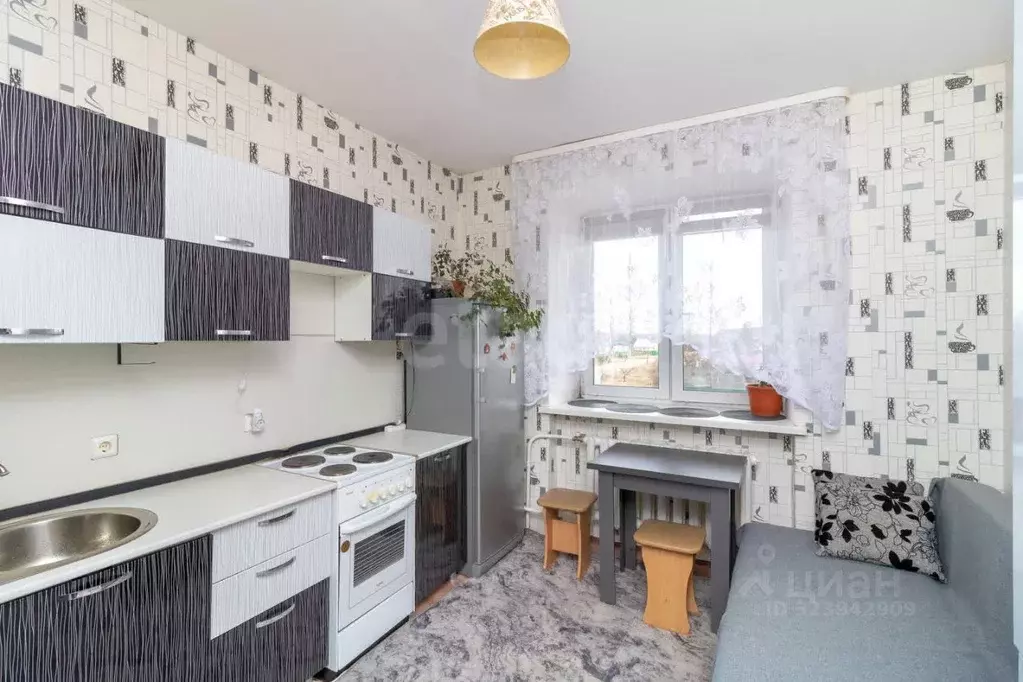 1-к кв. Тюменская область, с. Нижняя Тавда ул. Калинина, 18 (40.7 м) - Фото 1