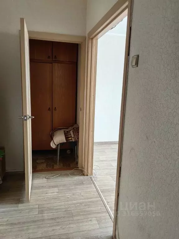 1-к кв. Челябинская область, Челябинск ул. Молодогвардейцев, 41 (40.7 ... - Фото 1
