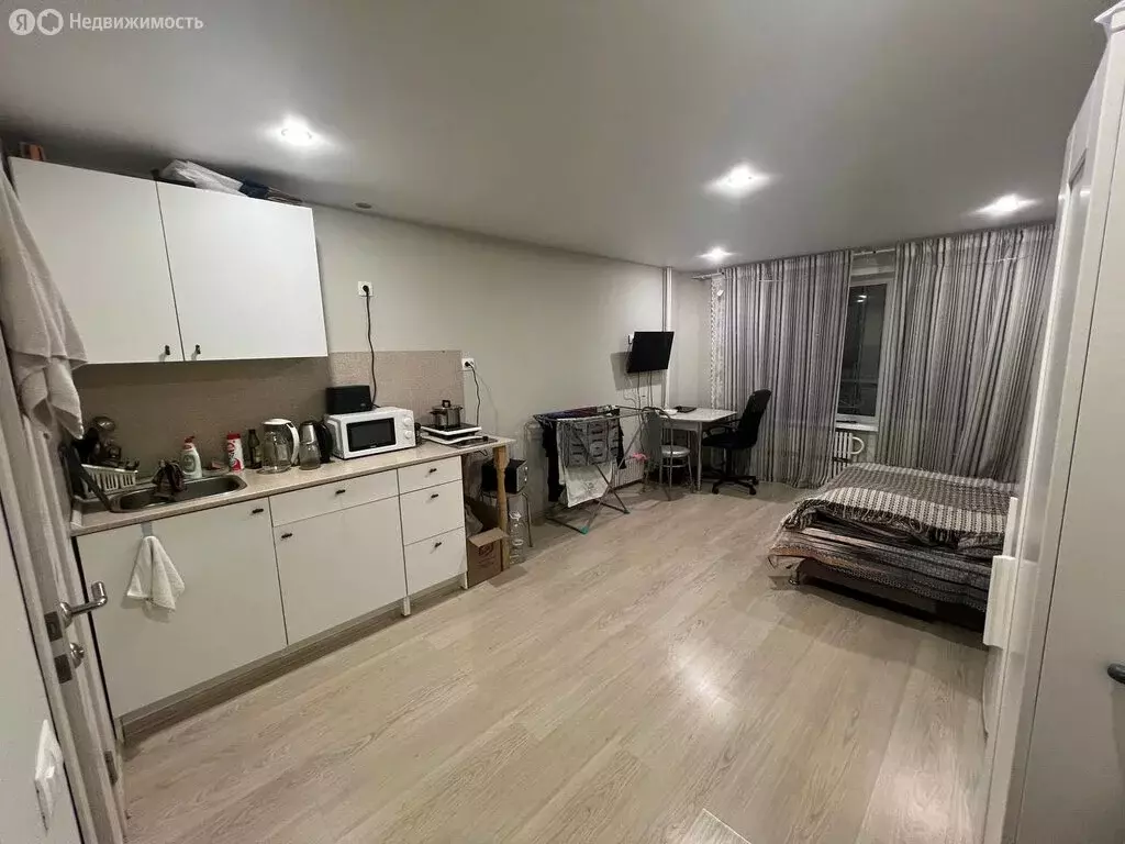 Квартира-студия: Казань, улица Академика Сахарова, 6 (25 м) - Фото 2