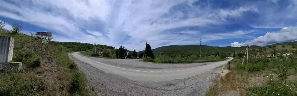 Участок в Крым, Алушта муниципальный округ, с. Приветное ул. Горького, ... - Фото 1