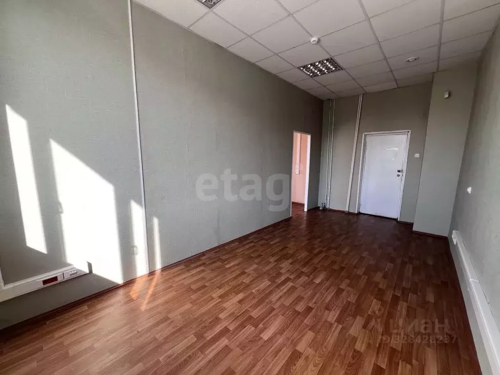 Офис в Челябинская область, Челябинск ул. Свободы, 155 (33 м) - Фото 1