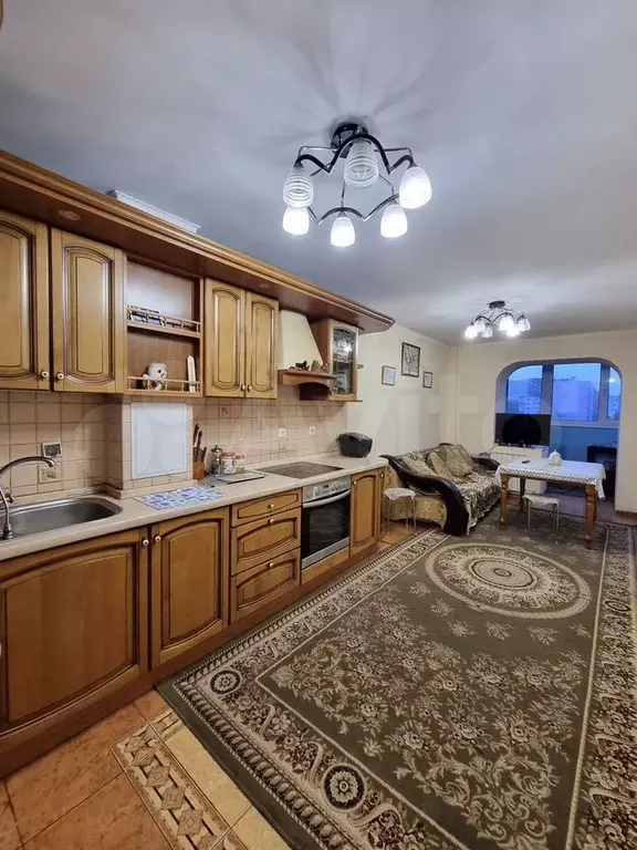 4-к. квартира, 114 м, 7/10 эт. - Фото 0