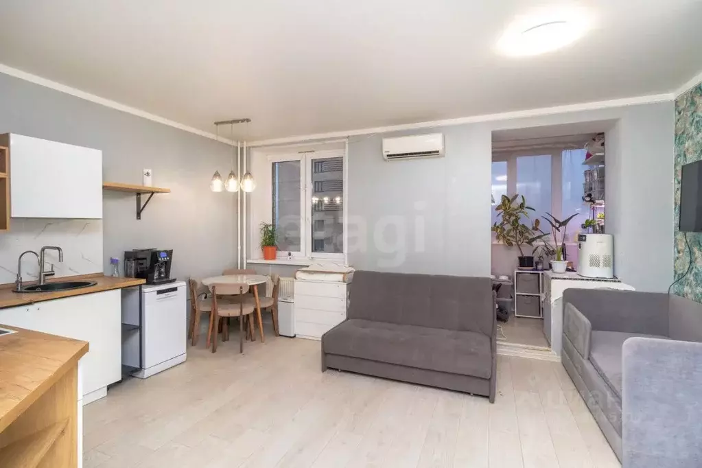 Студия Тюменская область, Тюмень ул. Беляева, 35к2 (29.5 м) - Фото 1