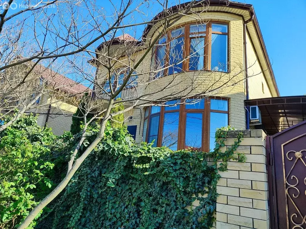 Дом в Супсех, улица Виктора Шишкина (155 м) - Фото 1