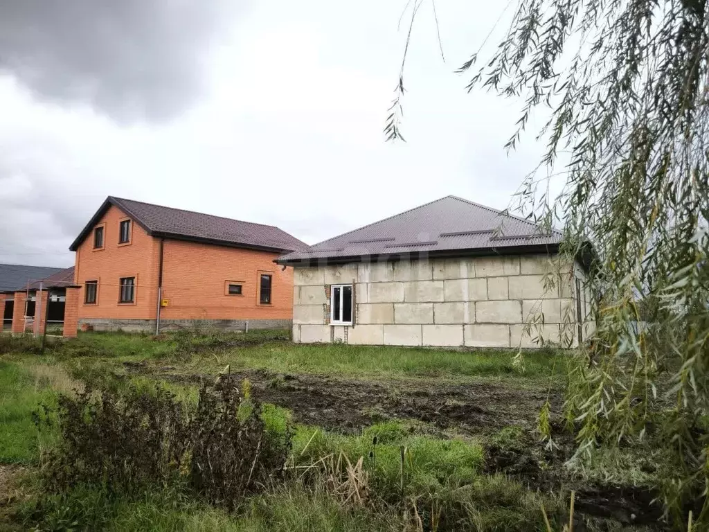 Дом в Адыгея, Майкопский район, Кировское с/пос, Северо-Восточные Сады ... - Фото 1