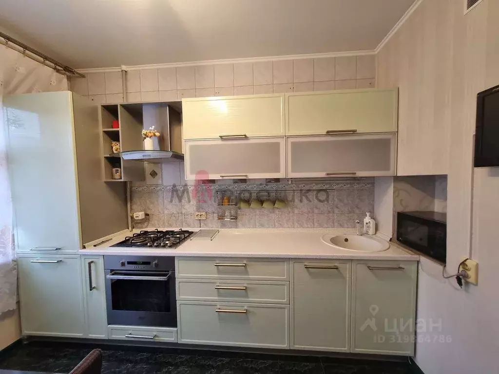 4-к кв. Белгородская область, Белгород ул. Королева, 20 (71.0 м) - Фото 2