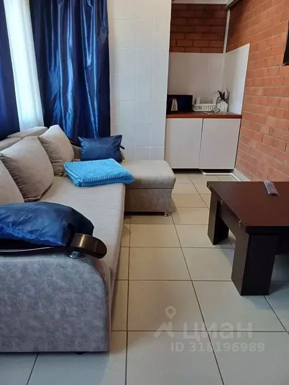 Комната Самарская область, Тольятти ул. Непорожнего, 28 - Фото 1