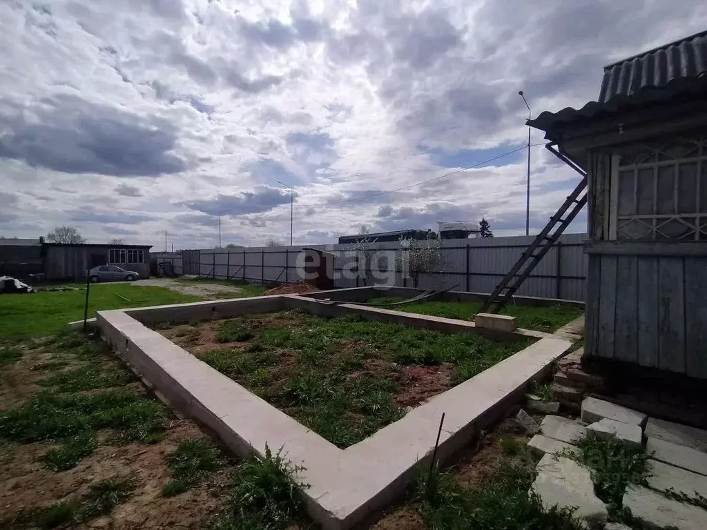 Дом в Калужская область, Медынь Пролетарская ул., 64 (28 м) - Фото 0