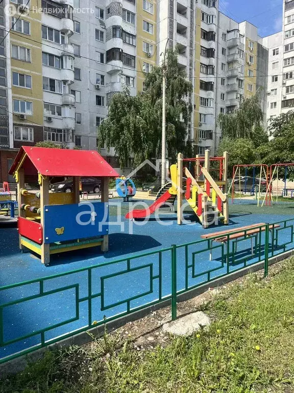 3-комнатная квартира: Самара, улица Александра Матросова, 49 (73.7 м) - Фото 1