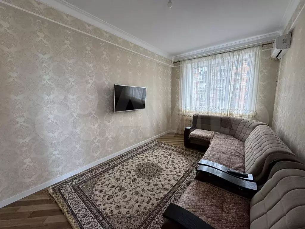 2-к. квартира, 65 м, 6/9 эт. - Фото 1