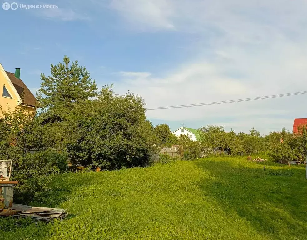Участок в Остров, Новая улица (10.7 м) - Фото 1