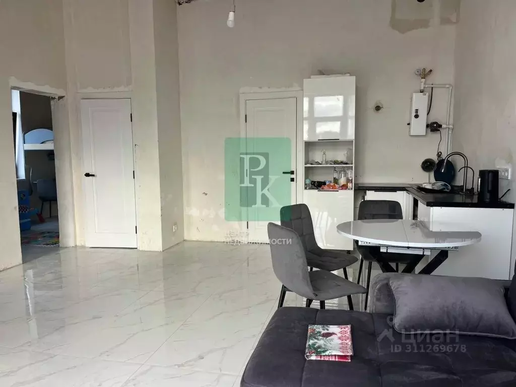 Дом в Севастополь ул. Генерала Мельника, 84Б (58 м) - Фото 1